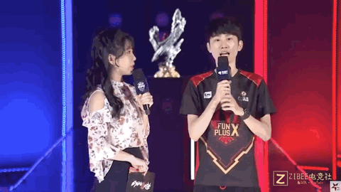 曾受情绪波 曾受情绪波