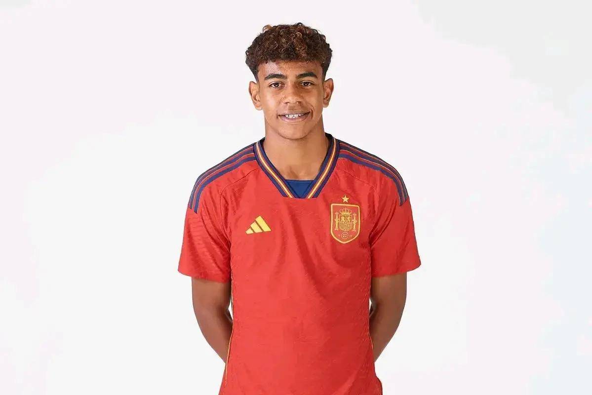 竞赛密度不 竞赛密度不